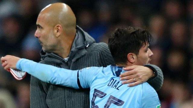 雷迪克显然 雷迪克显然