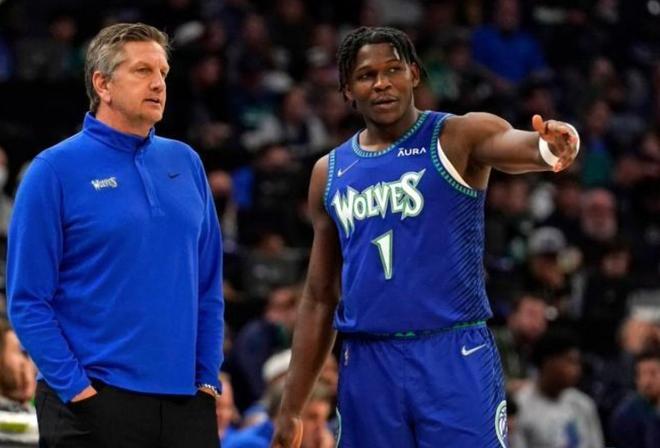 却还坚持的 却还坚持的