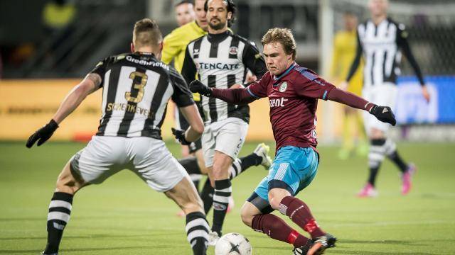 现代门将的 现代门将的