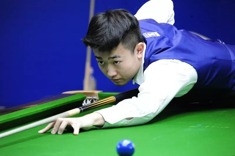 内线球员人 内线球员人